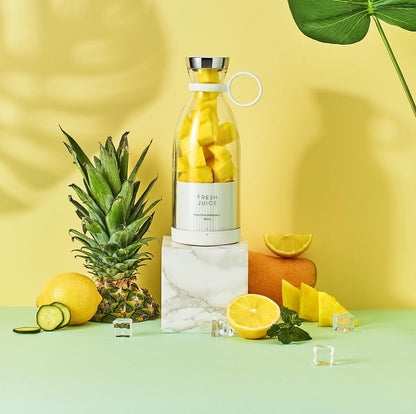 Lumevara Luxe™ Blender Bottle